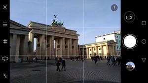 Das Brandenburger Tor ist das Motiv, Himmel und Boden soll aber ebenfalls genügend Platz geboten werden