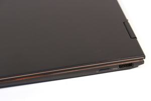 ASUS ZenBook Flip S UX371 im Test