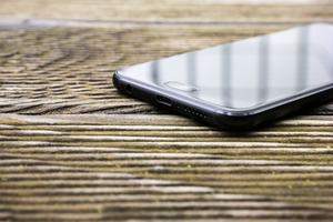 Das heimliche Highlight des ZenFone 4 verbirgt sich im unteren Rand: Die Lautsprecher klingen für ein Smartphone ausgesprochen gut