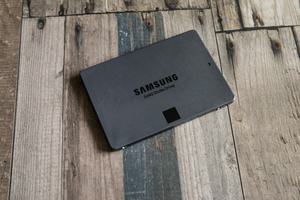 Samsung bringt die SSD 860 QVO lediglich als 2,5-Zoll-Laufwerk auf den Markt