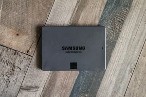 Überzeugen kann die Samsung SSD 860 QVO nur dann, wenn es um den Preis geht