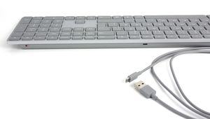 Microsoft Modern Keyboard mit Fingerabdruck-ID