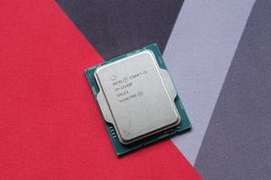 Intel Core i3-12100F