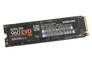 Die Samsung SSD 960 EVO mit NVMe.