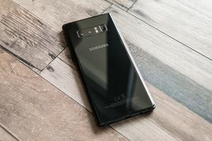 Auch beim Galaxy Note 8 setzt Samsung auf viel Aluminium und Glas - und eine ungünstige Postion für den Fingerabdrucksensor