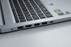 Acer Aspire 5 mit Intel Core i5-10210U