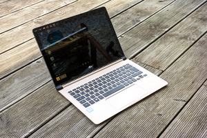 Mit 9,98 mm zählt das Acer Swift 7 zu den derzeit dünnsten Notebooks