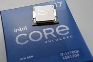 Intel Core i7-11700K Package