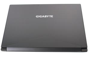 Gigabyte Aero 15 mit NVIDIA GeForce RTX 2070 Max-Q