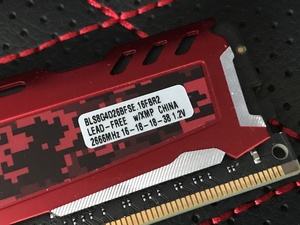 Crucial Ballistix DDR4-2666 16-GB-Kit