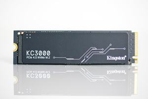 Kingston KC3000 